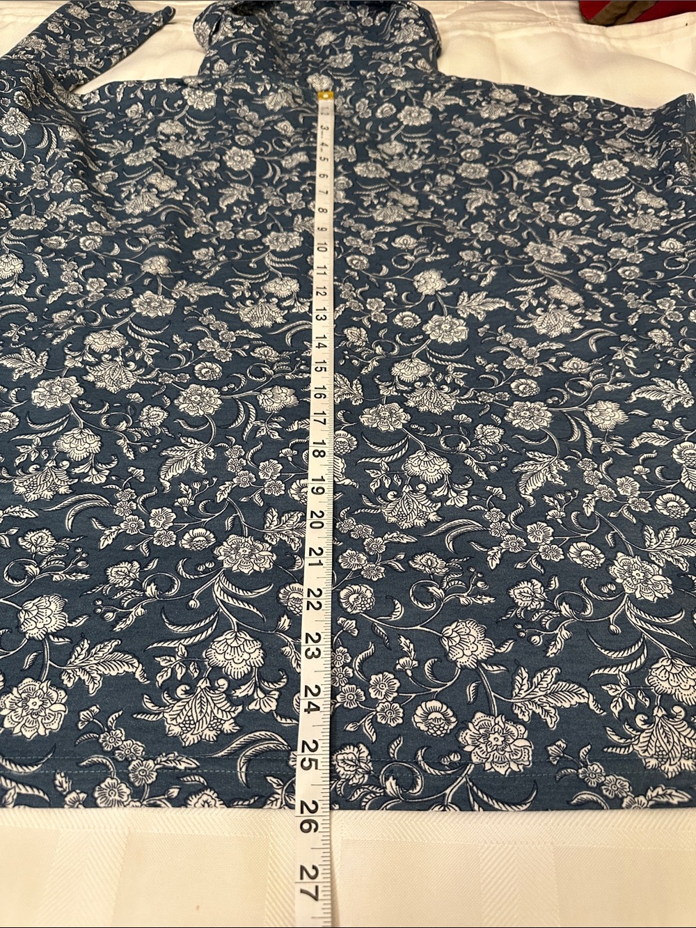NWT Women’s 2XL Chaps blue and white floral cowl neck sweatshirt - Picture 4 of 9